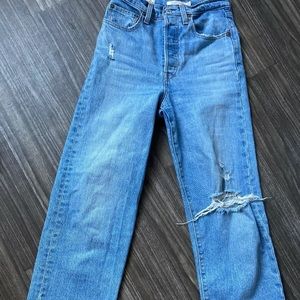 Ribcage High waist Levi’s tango fade light size 24
